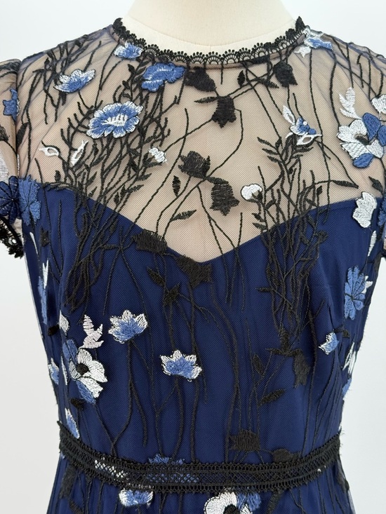 Monique Lhuillier Navy Blue Floral Embroidered Lace Midi Evening Cocktail Dress - Picture 10 of 16